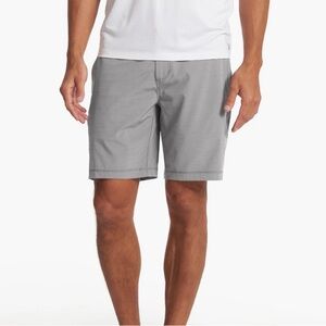 Vuori Men's Pebble Short in Steel Gray, size 34